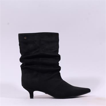 Una Healy Taste Back Ruffled Mid Boot - Vinyl